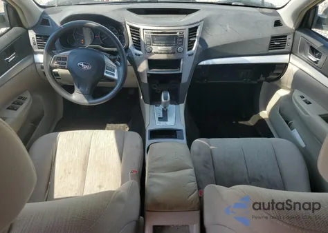 2013 Subaru Outback 2.5I z USA, uszkodzony, nr VIN 4S4BRCAC7D3283716